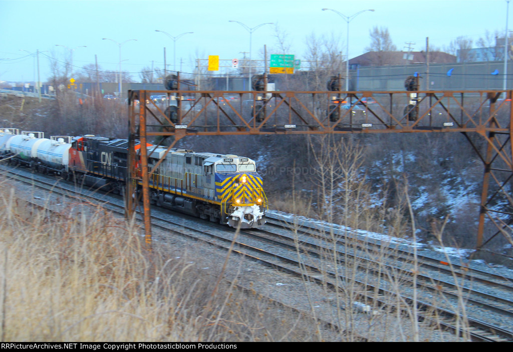 CN 3962